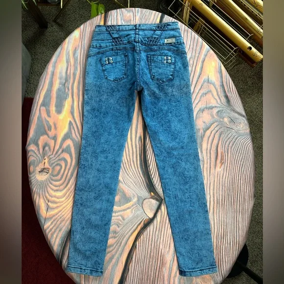 Jeans size 28  Salvaje Evolution Low rise Skinny Ankle blue stone wash nwt - Picture 4 of 11